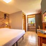 & Restaurant Perret - Mountain People Hotel 2*