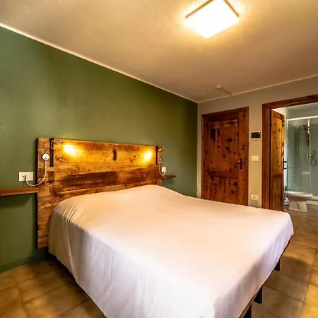 & Restaurant Perret - Mountain People 2*