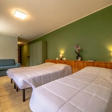 & Restaurant Perret - Mountain People 2*