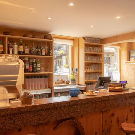 & Restaurant Perret - Mountain People 2* Valgrisenche