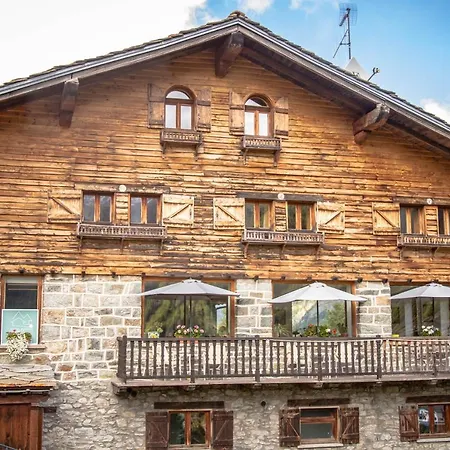 & Restaurant Perret - Mountain People Hotel 2*