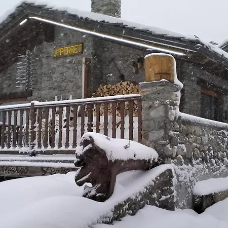 Hotel & Restaurant Perret - Mountain People 2*