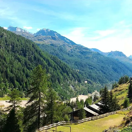 & Restaurant Perret - Mountain People 2* Valgrisenche